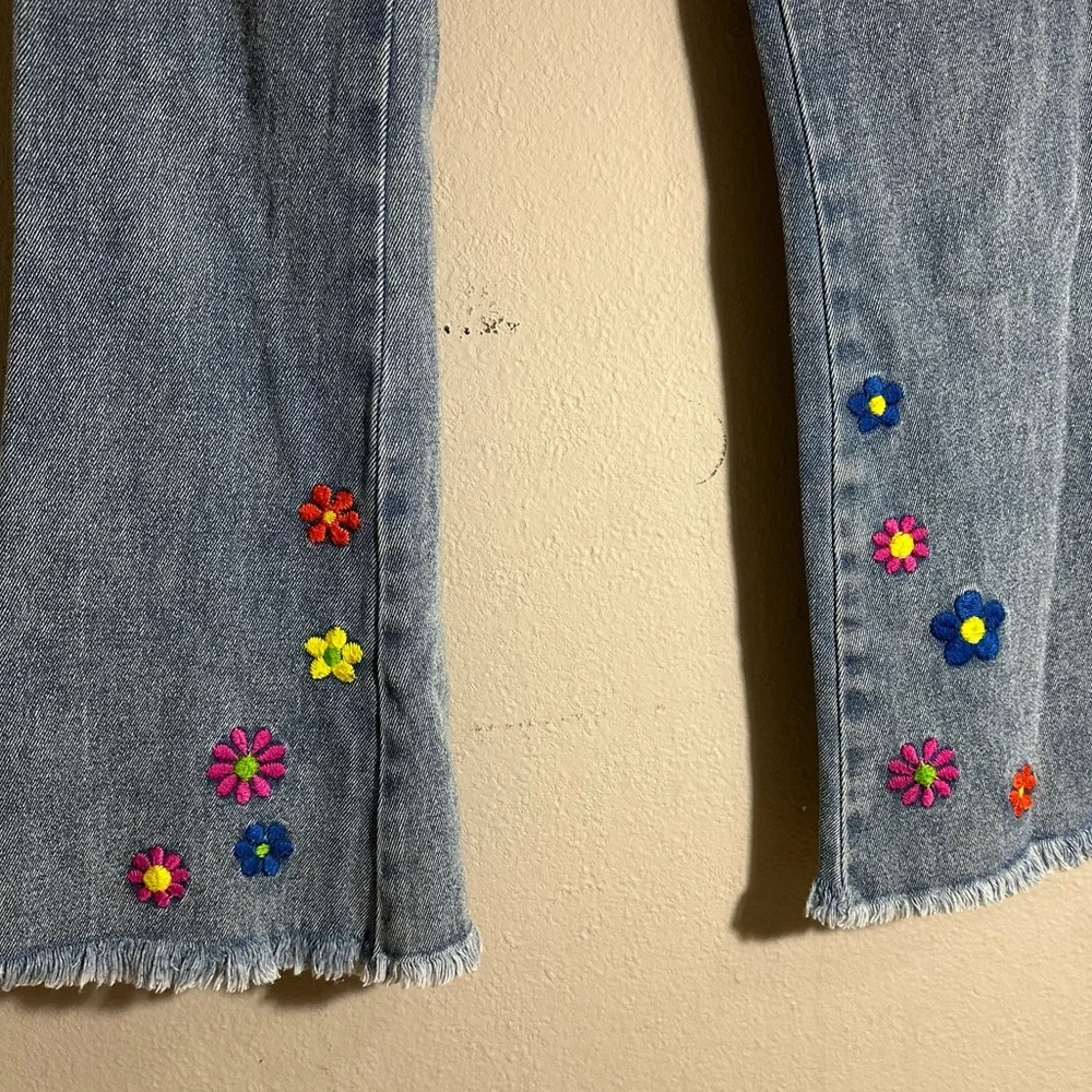dELiA*s Blue Flare Jeans with Floral motives.Juniors/petite Women size S. Y2K.